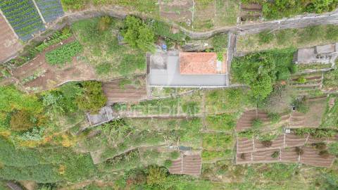 Moradia em câmara de lobos ilha da madeira