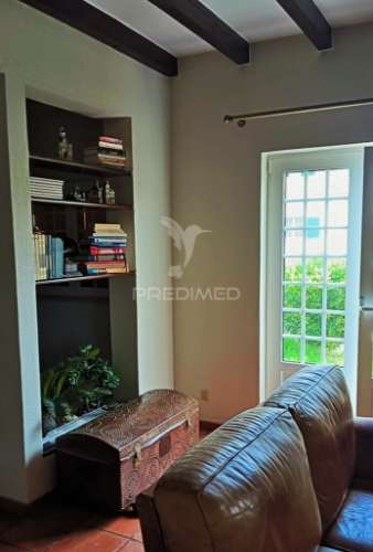 Moradia com piscina em santarém