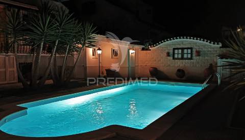 Moradia com piscina em santarém