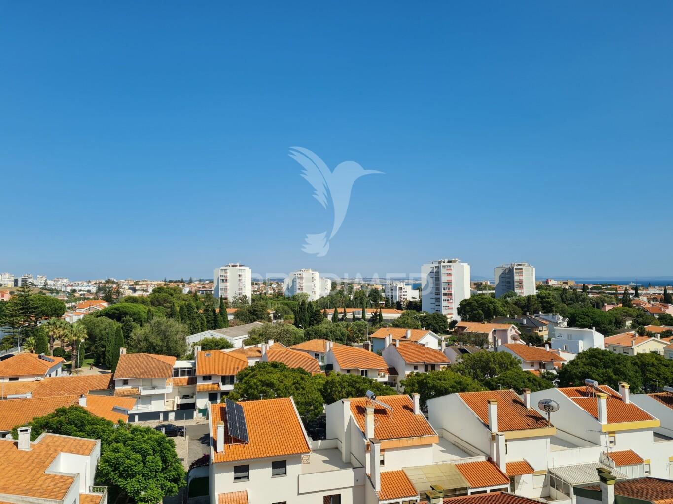 Arrenda-se t2 com magnífica vista mar em oeiras, lisboa