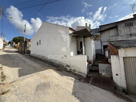 Moradia t3 em amiais de baixo – o refúgio perfeito entre o campo e a cidade!