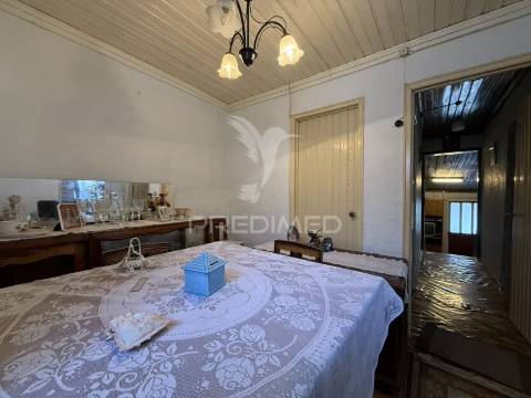 Moradia t3 em amiais de baixo – o refúgio perfeito entre o campo e a cidade!