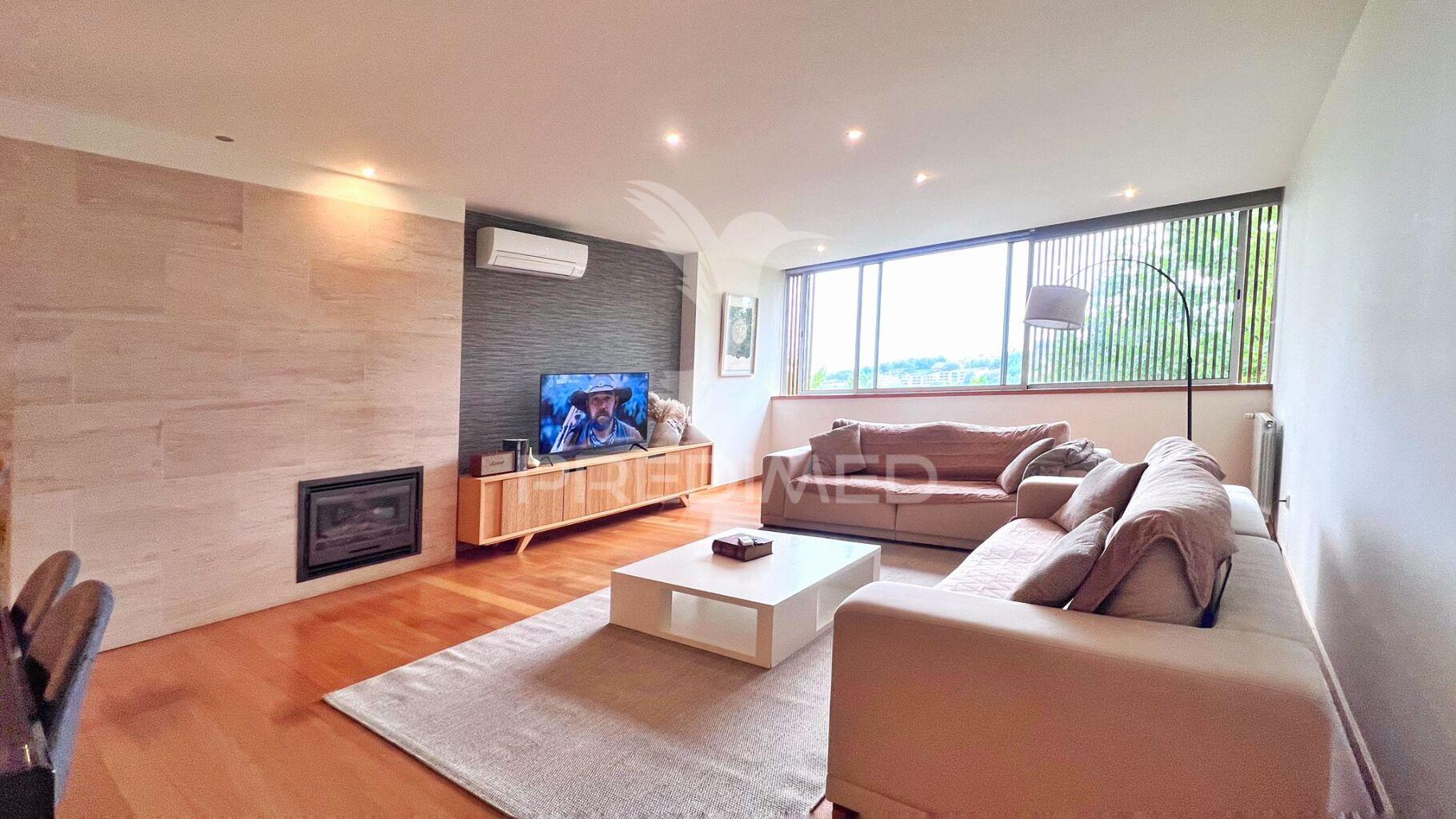 Apartamento t3 com 165m² na costa