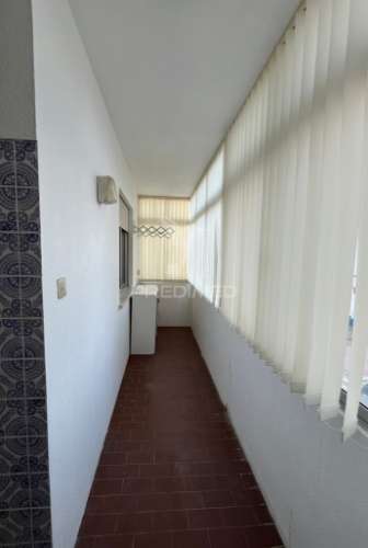 Apartamento t3 em bairro familiar de sines