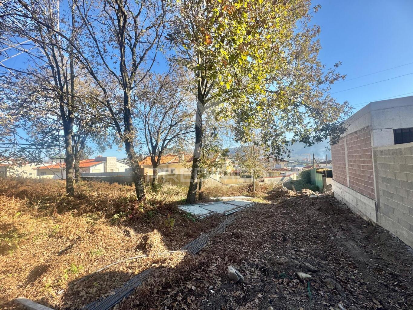 Terreno para construção em prazins - guimarães