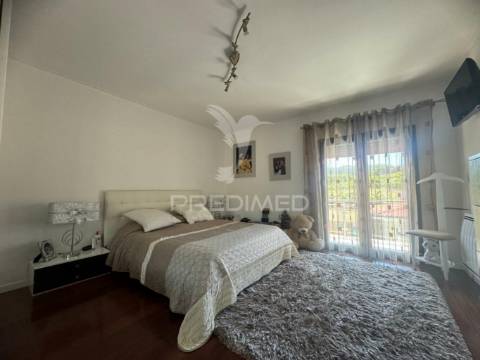 Moradia t3 c/piscina em são clemente de sande - guimarães