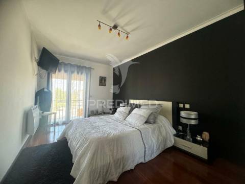 Moradia t3 c/piscina em são clemente de sande - guimarães