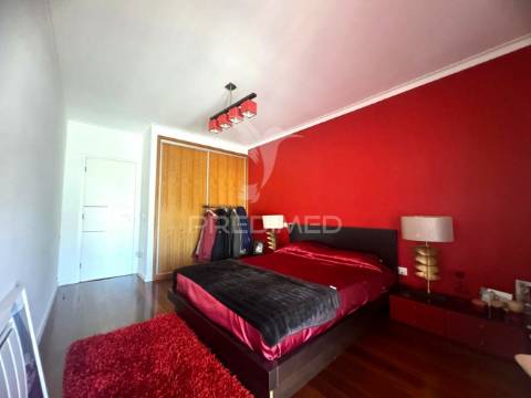 Moradia t3 c/piscina em são clemente de sande - guimarães