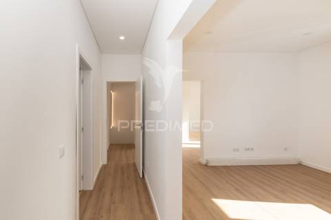 Moradia nova t4 equipada, jardim 500m2