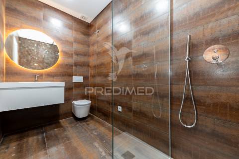 Moradia nova t4 equipada, jardim 500m2