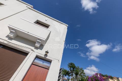 Moradia nova t4 equipada, jardim 500m2