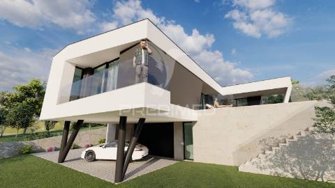 Lote de terreno com projeto incluído e aprovado !