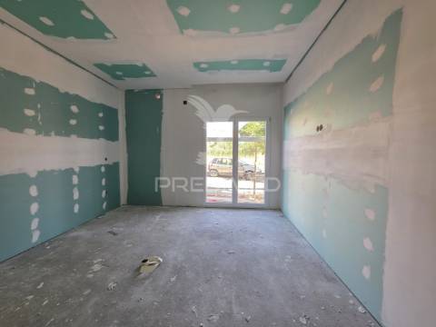 Apartamento t3, abrantes (são vicente e são joão) e alferrarede, abrantes