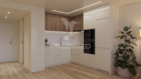 T2 novo com varanda e lugar de garagem