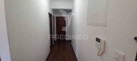 Apartamento t3 centro de agualva - cacém