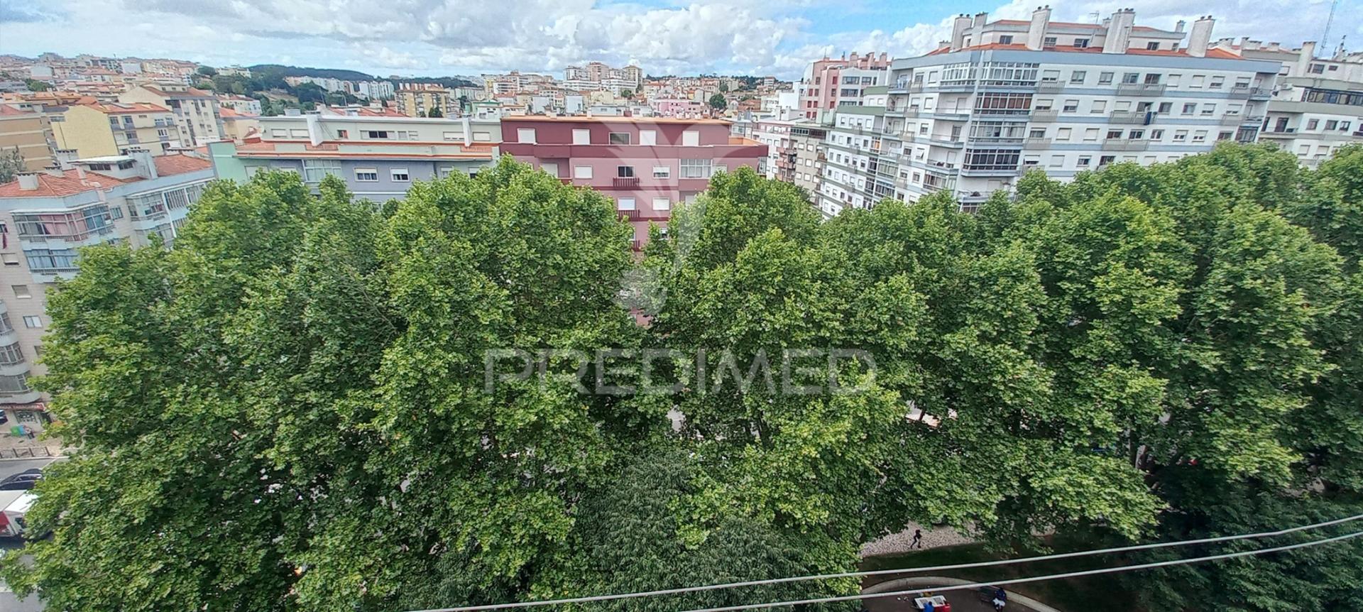 Apartamento t3 centro de agualva - cacém