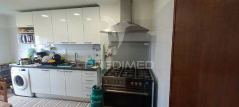 Apartamento t3 centro de agualva - cacém