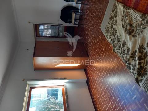 T6, cova da piedade, 222m2 úteis, investimento