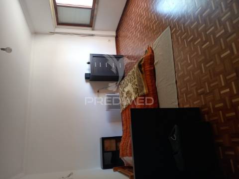 T6, cova da piedade, 222m2 úteis, investimento