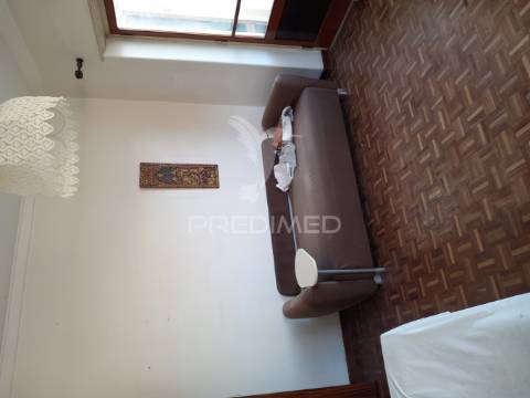 T6, cova da piedade, 222m2 úteis, investimento