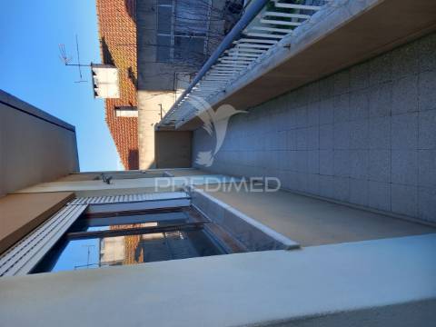 T6, cova da piedade, 222m2 úteis, investimento