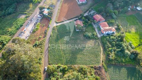 Terreno  com 1510m2 em são jorge - ilha da madeira
