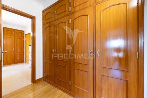 Apartamento t2 em vila franca de xira