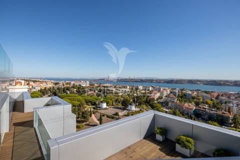 Excelente apartamento t4 – 280 m²  condomínio de luxo sky restelo