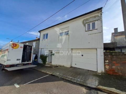 Moradia t4 / bragança