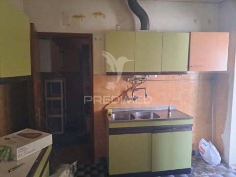 Moradia t4 / bragança