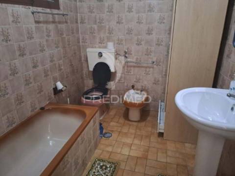 Moradia t4 / bragança