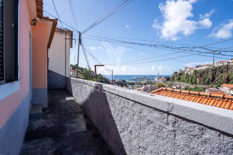 Moradia térrea t3, na periferia do funchal