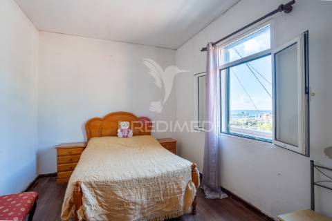 Moradia térrea t3, na periferia do funchal