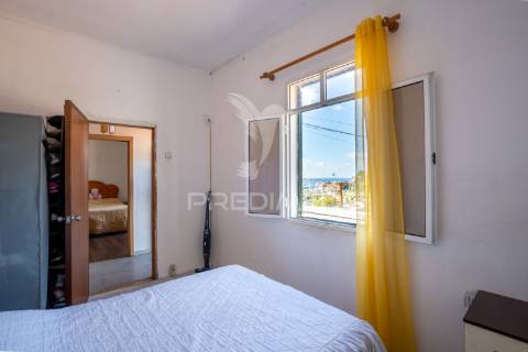 Moradia térrea t3, na periferia do funchal