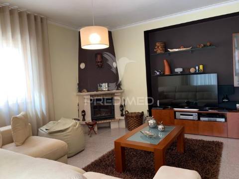 Apartamento t2 em vila nova de gaia