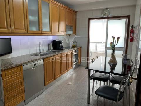 Apartamento t2 em vila nova de gaia
