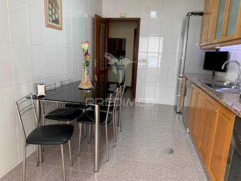 Apartamento t2 em vila nova de gaia