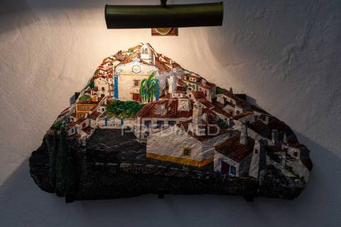 Residencial com 9 quartos, café e loja, no centro do alandroal