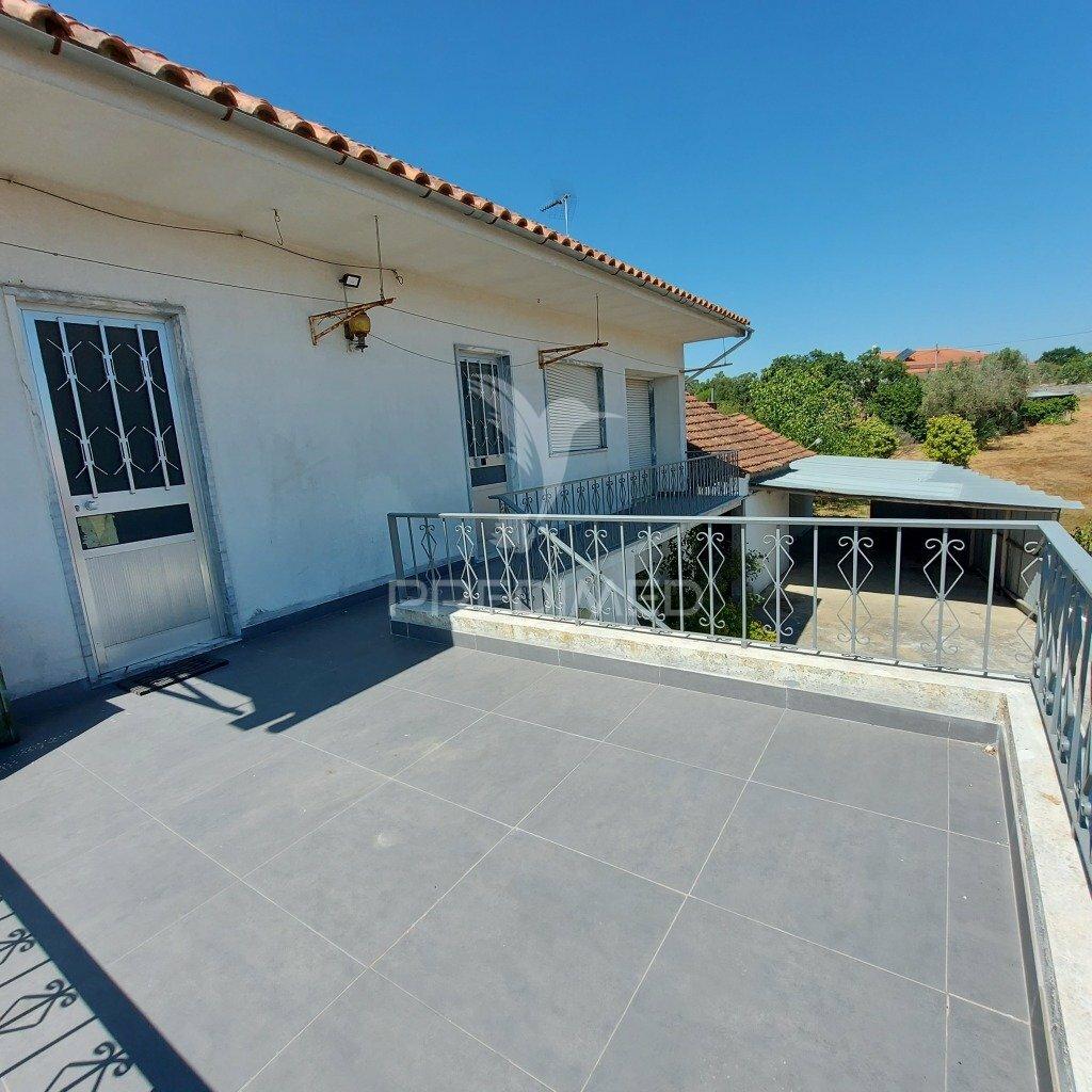 Moradia t3 , santarém , arneiro das milhariças.