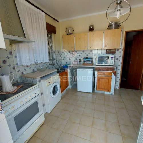 Moradia t3 , santarém , arneiro das milhariças.