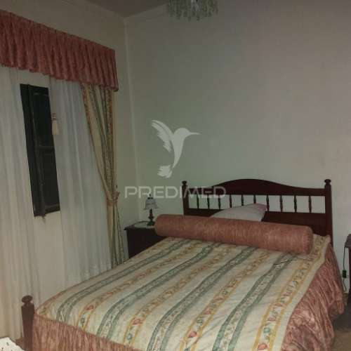 Moradia t3 , santarém , arneiro das milhariças.