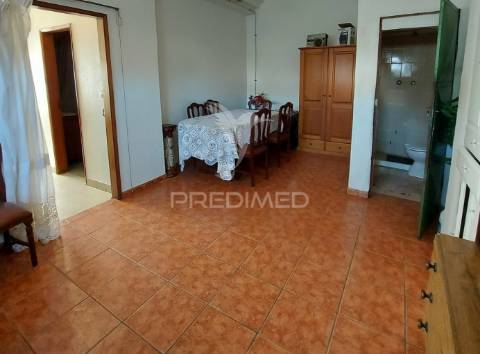 Moradia t3 , santarém , arneiro das milhariças.