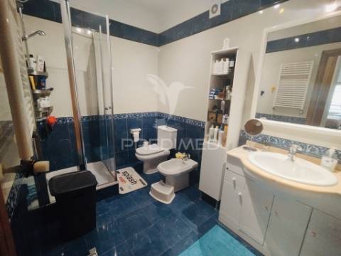 Apartamento t3 com garagem