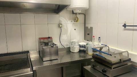 Trespasse de hamburgaria em matosinhos