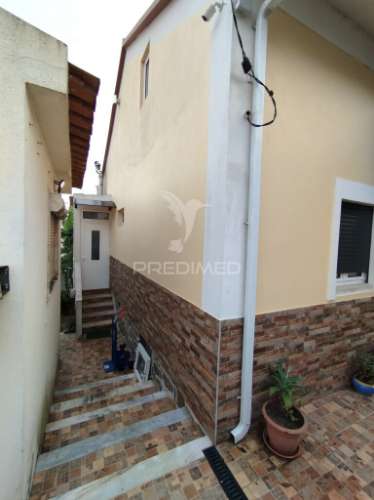 Moradia remodelada acabamentos de qualidade