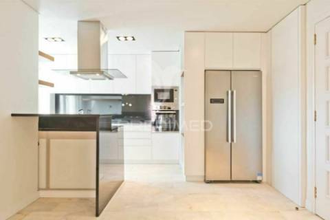 Excelente apartamento t4 em belém