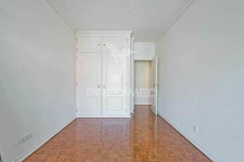 Excelente apartamento t4 em belém