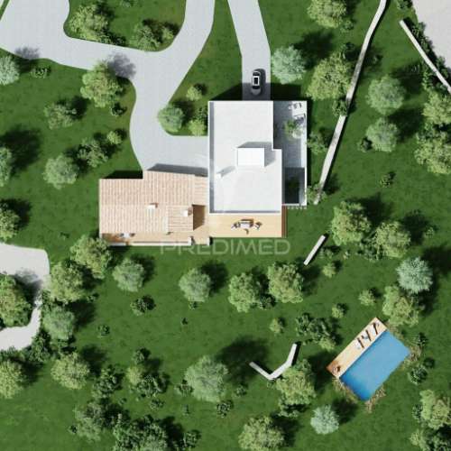 Terreno para construção de moradia com piscina