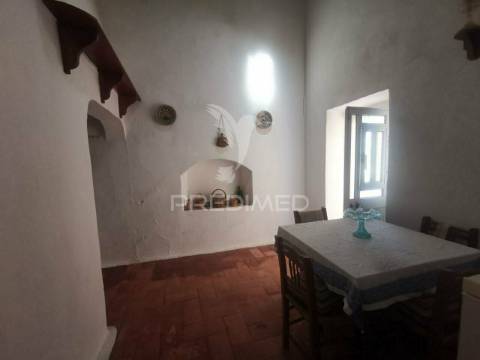 Casa / villa t4 em loulé (são sebastião) de 180 288m²