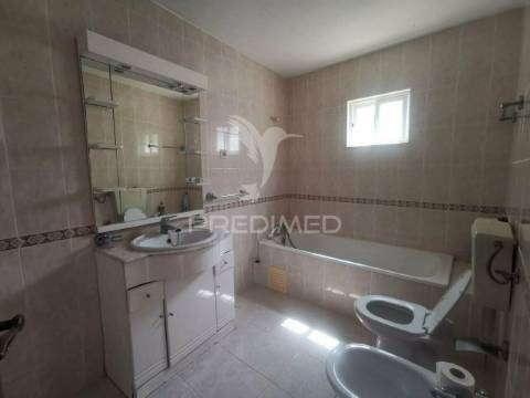 Casa / villa t4 em loulé (são sebastião) de 180 288m²